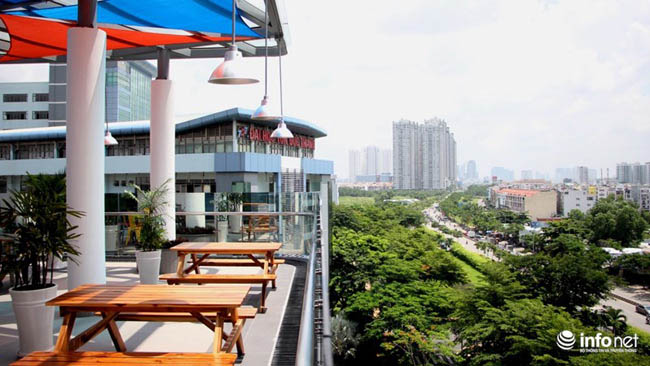 Chiêm ngưỡng thư viện trường đại học "sang chảnh" nhất Việt Nam - 7