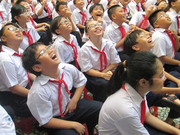 Quận 1 công bố các khoản thu &#39;cao ngất&#39; từ MN đến THCS - 1