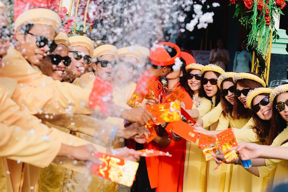 Cặp đôi xứ Huế và dàn bê tráp khiến khách mời choáng váng - 3