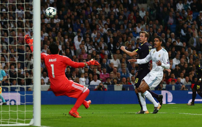 Chấn động tin Real săn Rashford & Kane 230 triệu bảng: Vì Ronaldo nổi giận? - 1