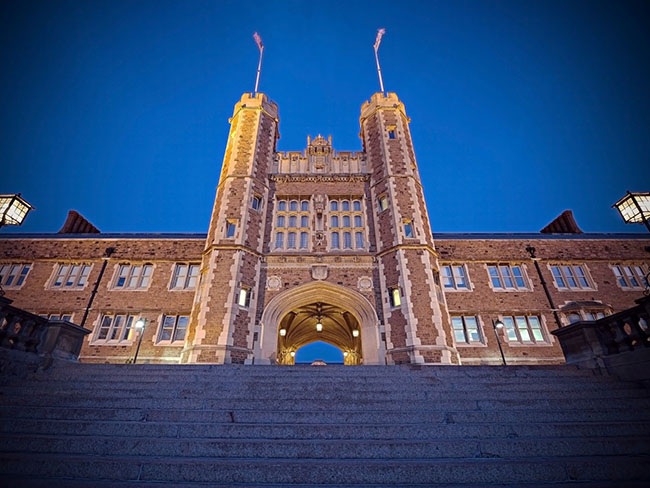 7. Đại học Washington, St. Louis, Missouri