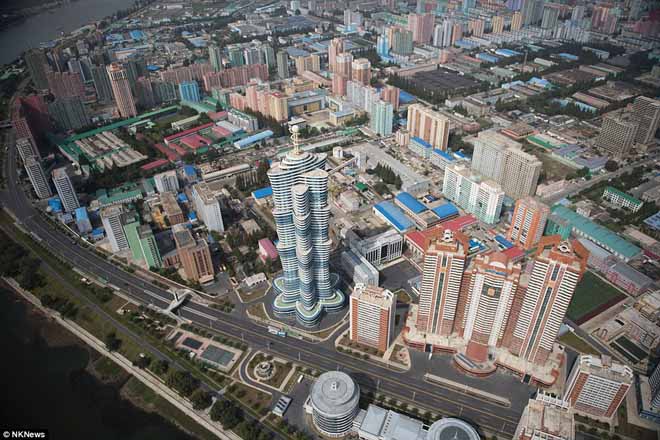 Đoạn video đầu tiên soi mọi ngóc ngách ở thủ đô Triều Tiên - 2