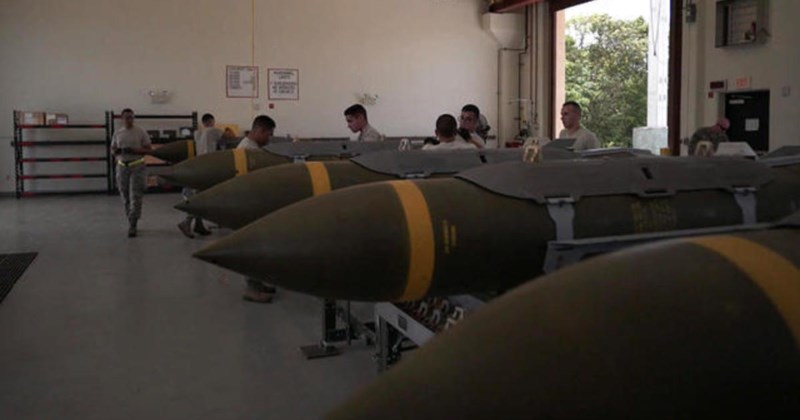 Mỹ chuyển hơn 800.000 đơn vị bom đạn tới đảo Guam - 1