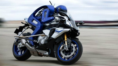 Robot lái xe 200 km/h của Yamaha chốt ngày ra mắt - 2