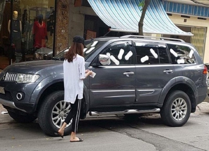 Nóng trong tuần: Bé trai 3 tuổi cưỡi trăn “khủng” ở Thanh hóa gây sốc - 4