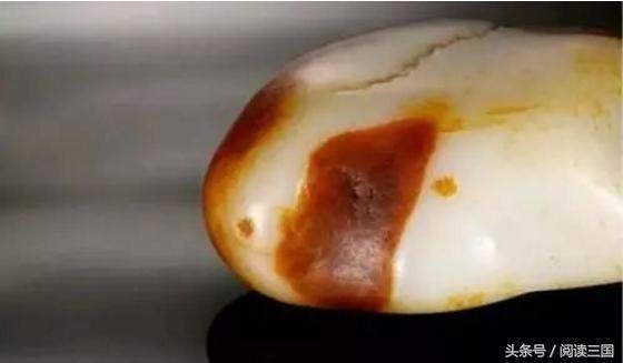 Viên ngọc gây tranh cãi vì xấu xí nhưng lại có giá 33 tỷ đồng - 4