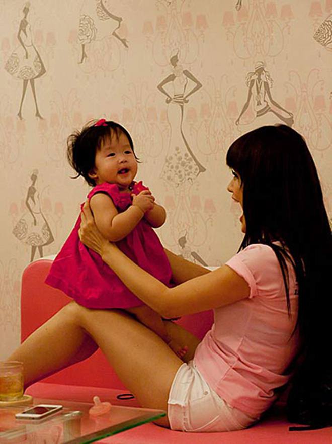 Hôn nhân của những nữ DJ nóng bỏng: Kẻ bạc mệnh, người hạnh phúc - 11