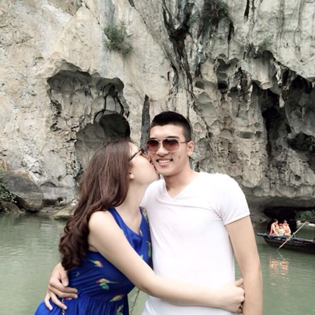 Duy Khánh và bạn gái đã hẹn hò được 4 năm.
