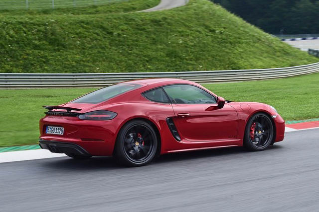 Porsche 718 Boxster/Cayman GTS 2018 giá từ 1,81 tỷ đồng - 2