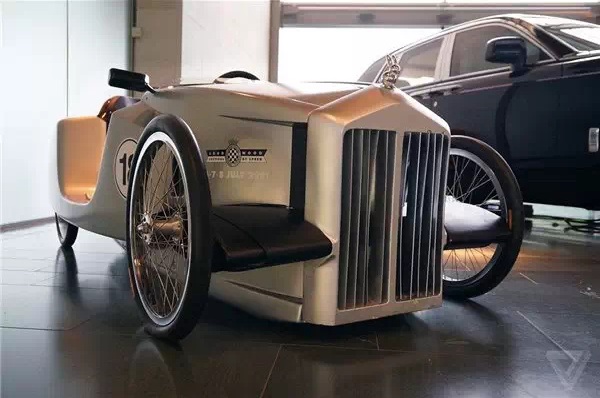Ghé thăm công xưởng siêu sang chảnh của hãng xe Rolls-Royce - 2