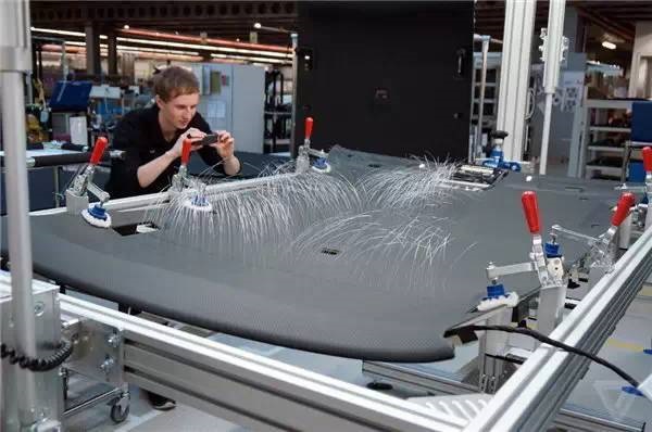 Ghé thăm công xưởng siêu sang chảnh của hãng xe Rolls-Royce - 11