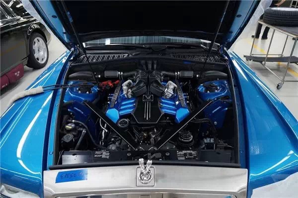 Ghé thăm công xưởng siêu sang chảnh của hãng xe Rolls-Royce - 14