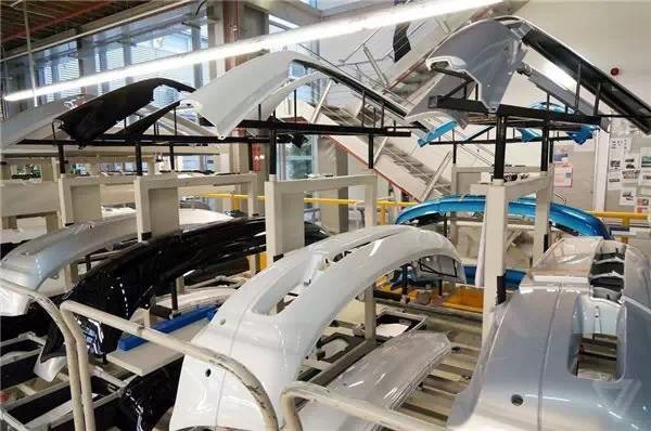 Ghé thăm công xưởng siêu sang chảnh của hãng xe Rolls-Royce - 8