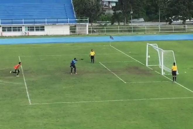 Clip triệu view: Màn sút penalty kỷ lục và điều kỳ diệu hiếm có - 2