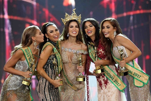 Huyền My ngậm ngùi dừng chân Top 10 Hoa hậu Hòa Bình - 3