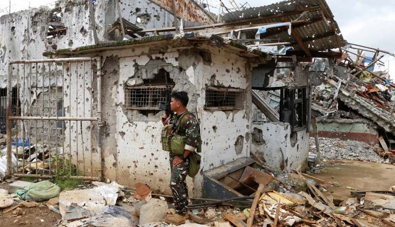 Ảnh: Đại nạn IS như sóng thần quét qua TP Philippines - 5