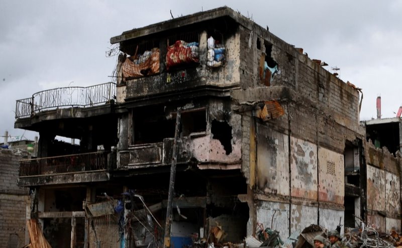 Ảnh: Đại nạn IS như sóng thần quét qua TP Philippines - 7