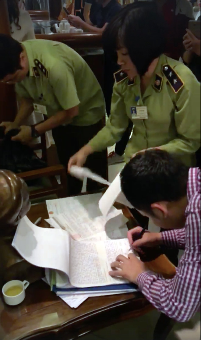 Vụ Khaisilk bán khăn “Made in China": Sẽ xử nghiêm, không có “vùng cấm” - 3