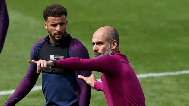 Man City áp đảo MU, độc cô cầu bại: Pep nói &#34;không&#34; với ăn vạ - 3