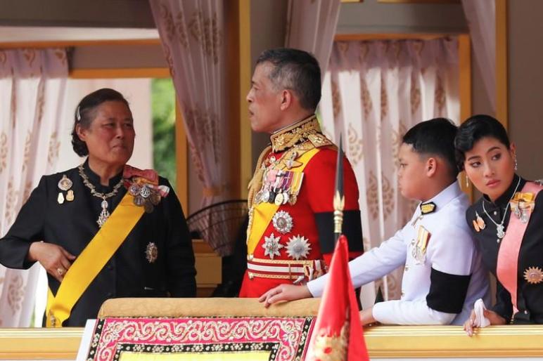 Chùm ảnh: Tang lễ lớn chưa từng thấy của Nhà vua Thái Lan - 2