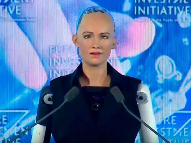 Robot đầu tiên trên thế giới được cấp quyền công dân