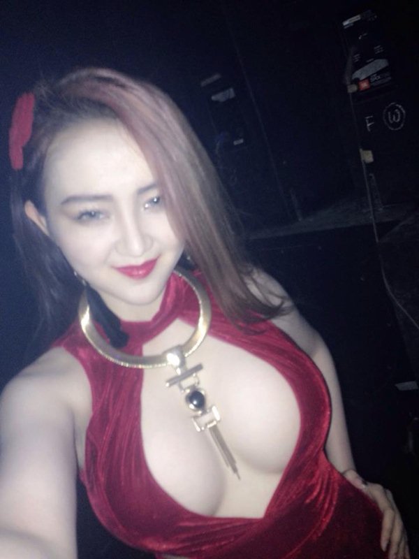 Váy áo của DJ Sài Thành khiến bao người &#34;đau con mắt bên phải&#34; - 2