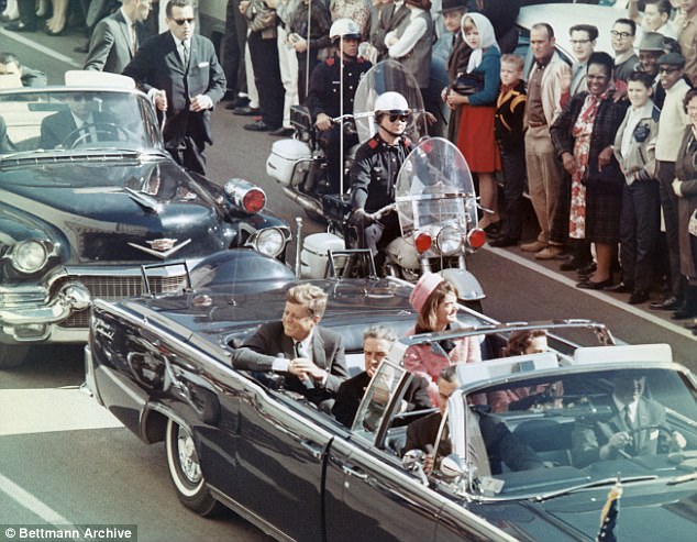 Tiết lộ bất ngờ về nghi phạm bắn chết Tổng thống Mỹ Kennedy - 1