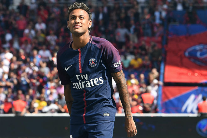 PSG nguy cơ bị đuổi khỏi C1: Neymar và &#34;nỗi ám ảnh Messi&#34; - 1