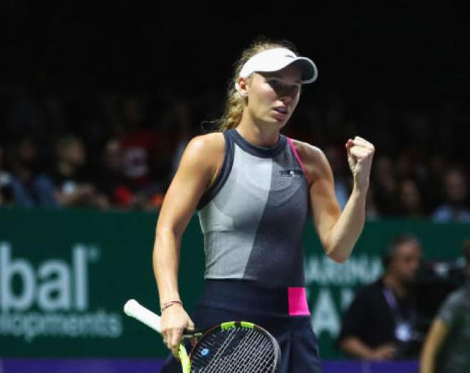 WTA Finals ngày 7: Mỹ nhân đại chiến, Wozniacki vào chung kết - 1