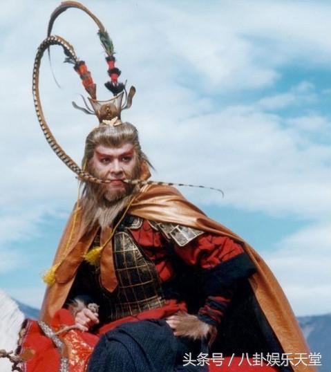 Chuyện ít biết về nam diễn viên 52 tuổi trẻ như 25 từng đánh thắng "Tôn Ngộ Không" - 2