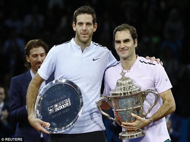 Federer ngạo nghễ đăng quang, Del Potro tâm phục khẩu phục