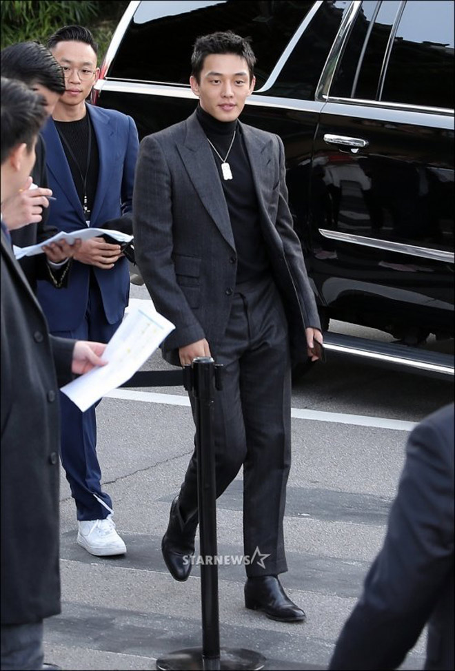 Chương Tử Di "cân" cả dàn khách mời dự đám cưới thế kỷ Song Hye Kyo - 6