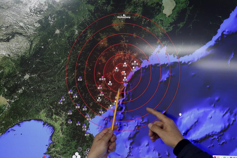 HQ: Sập hầm tại bãi thử hạt nhân Triều Tiên, 200 người chết? - 1