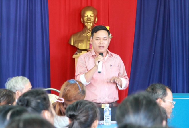 Khiển trách trưởng công an xã đá bay thau cá của dân - 2