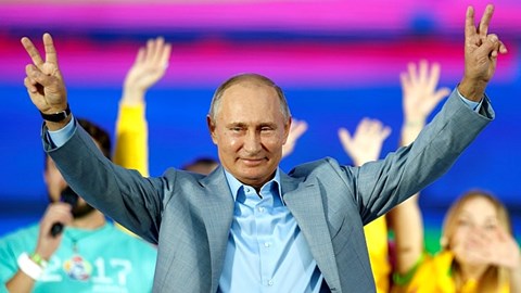 Ông Putin thành công nhờ sự “lạc quan đến ngây thơ” của các tổng thống Mỹ? - 1