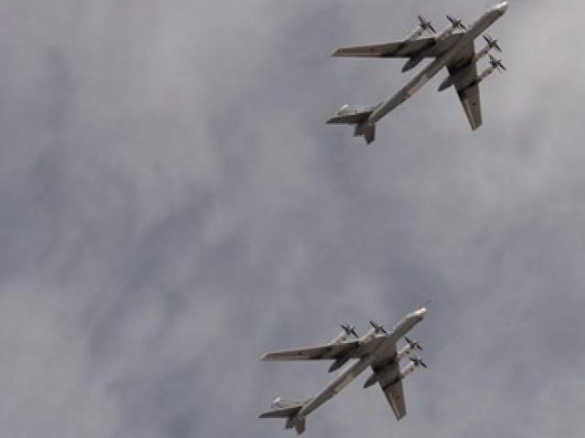 Mỹ và Nga cùng điều máy bay ném bom chiến lược đến biên giới Triều Tiên