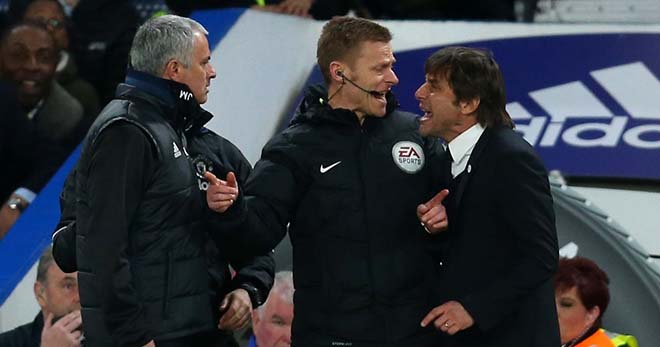 MU loạn trước đại chiến Chelsea: Mourinho bị fan &#34;khiêu chiến&#34;, lo hầu tòa - 3