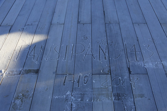 "Đốn tim" vẻ đẹp lung linh của băng giá trên đỉnh Fansipan - 15