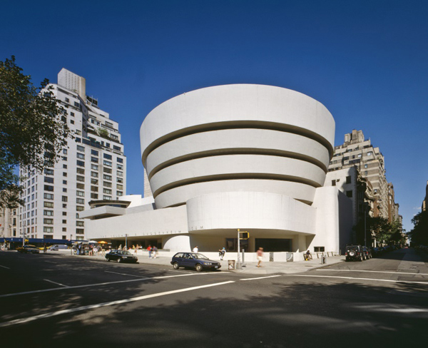 Thương hiệu Mido trình làng tạo tác đồng hồ Guggenheim tại New York, Mỹ - 2