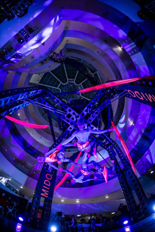 Thương hiệu Mido trình làng tạo tác đồng hồ Guggenheim tại New York, Mỹ - 4