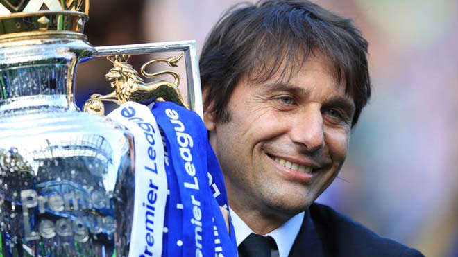 Chelsea đấu MU: Mourinho khoe 25 cúp đáp trả chỉ trích, đòi MU tăng lương sớm - 2