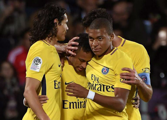 PSG thắng đậm: Nghi án Neymar bị cô lập, trốn sang Real thay Ronaldo - 1