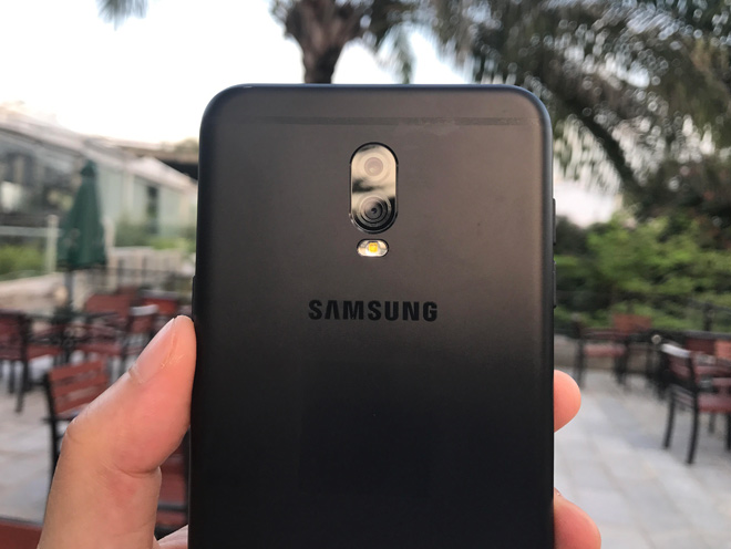 Đánh giá camera kép trên Galaxy J7+: Chụp xóa phông ấn tượng - 2