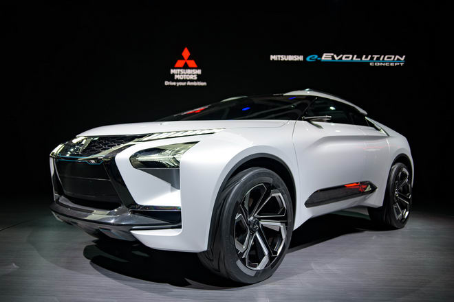 Mitsubishi E-Evolution Concept: Xe ý tưởng cực táo bạo - 1