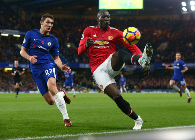 Đua vô địch, MU bỗng “hụt hơi”: Trách Mourinho, Lukaku hay… Pogba? - 2