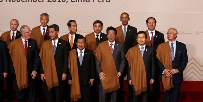 Đằng sau những trang phục lãnh đạo thế giới "diện" tại các kỳ APEC - 2