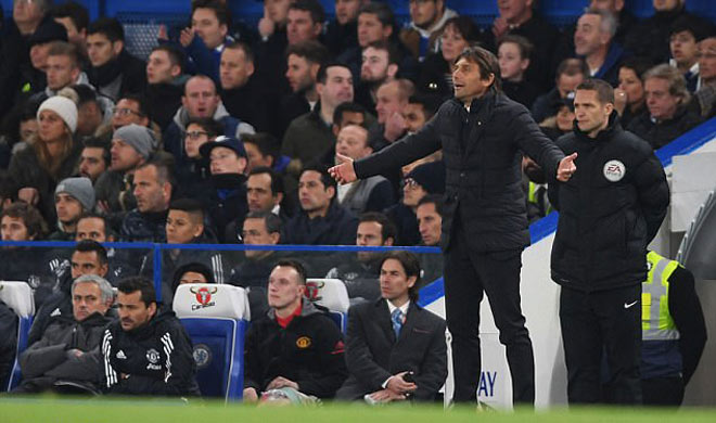Chelsea loạn: Conte dẹp phản đồ, dễ bị &#34;đâm&#34; như Mourinho - 1