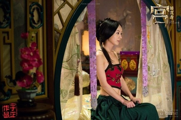 Sao nữ diện đồ ngủ trên màn ảnh "hớp hồn" triệu mày râu - 7