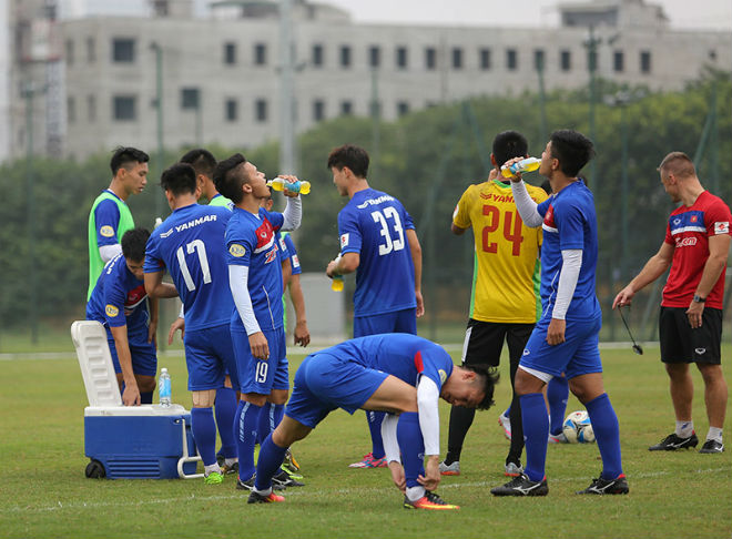 Thầy trò Park Hang Seo tăng tốc, quyết hạ Afghanistan giành &#34;tấm vé vàng&#34; - 12