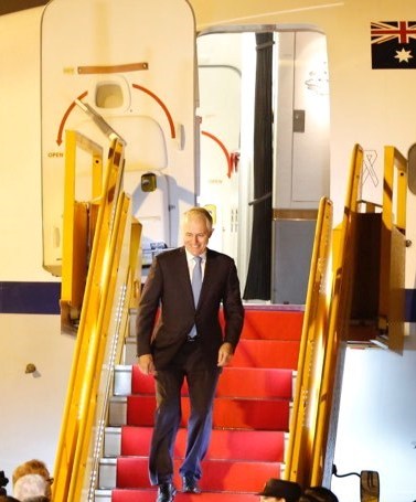 Thủ tướng Australia, New Zealand đáp chuyên cơ xuống Đà Nẵng - 1
